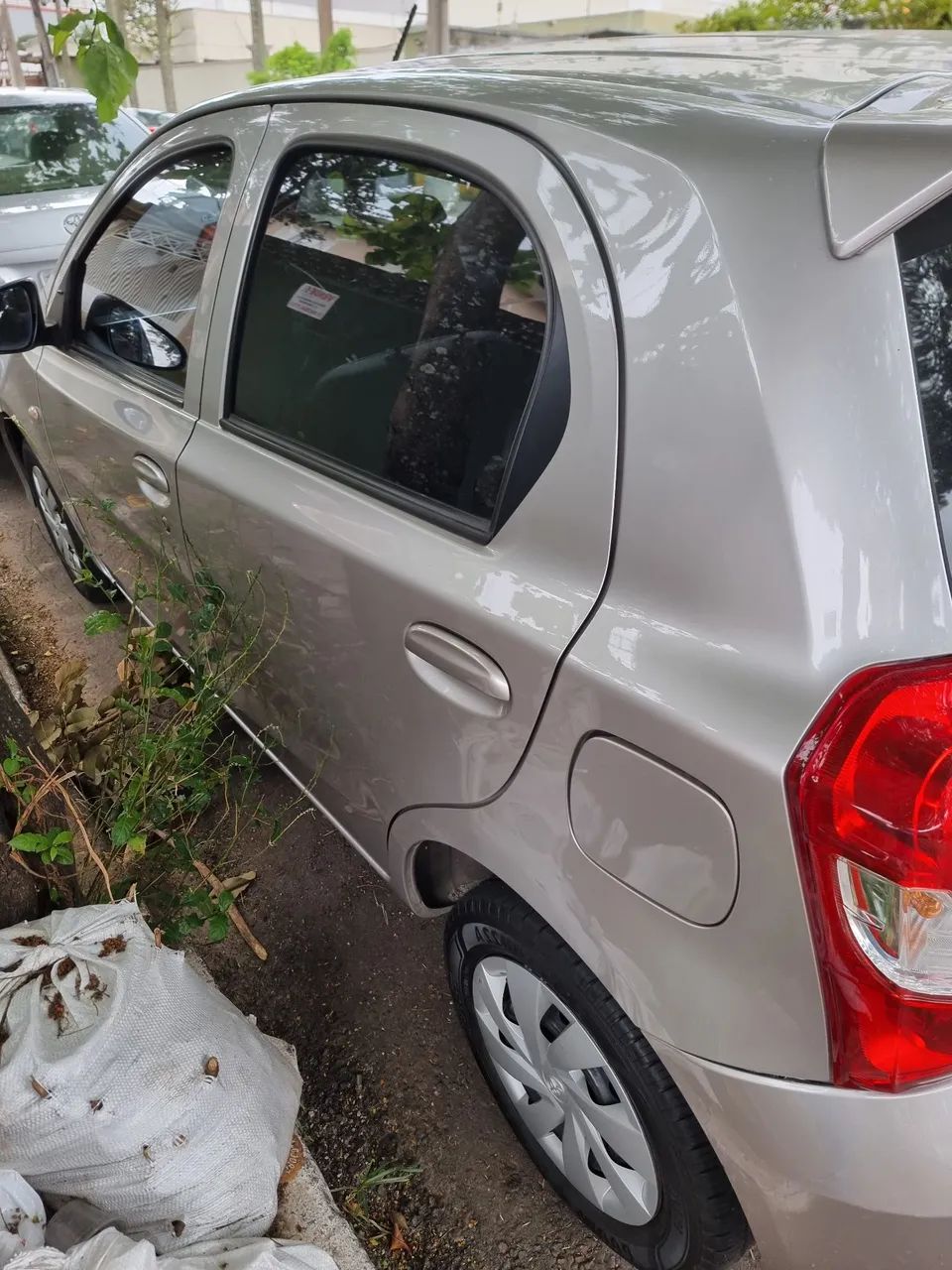 Etios 2018 - muito conservado e baixo KM - Foto 3