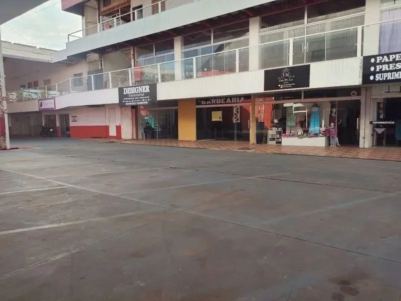 Apartamento com 3 Quarto(s) e 2 banheiro(s) para Alugar, 72 m² por R$ 1250 / Mês
