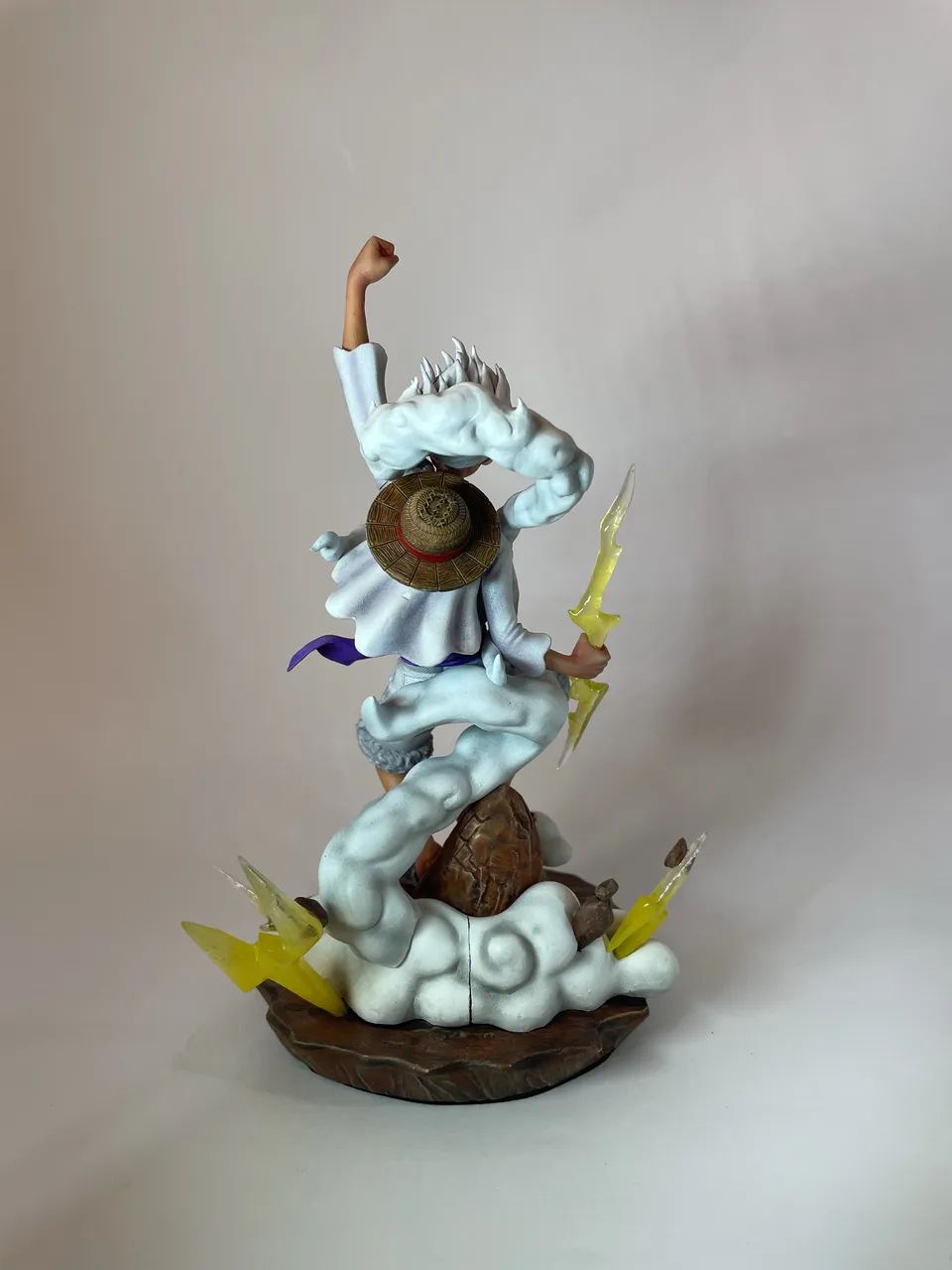 Boneco Luffy Gear 5 - Foto 3