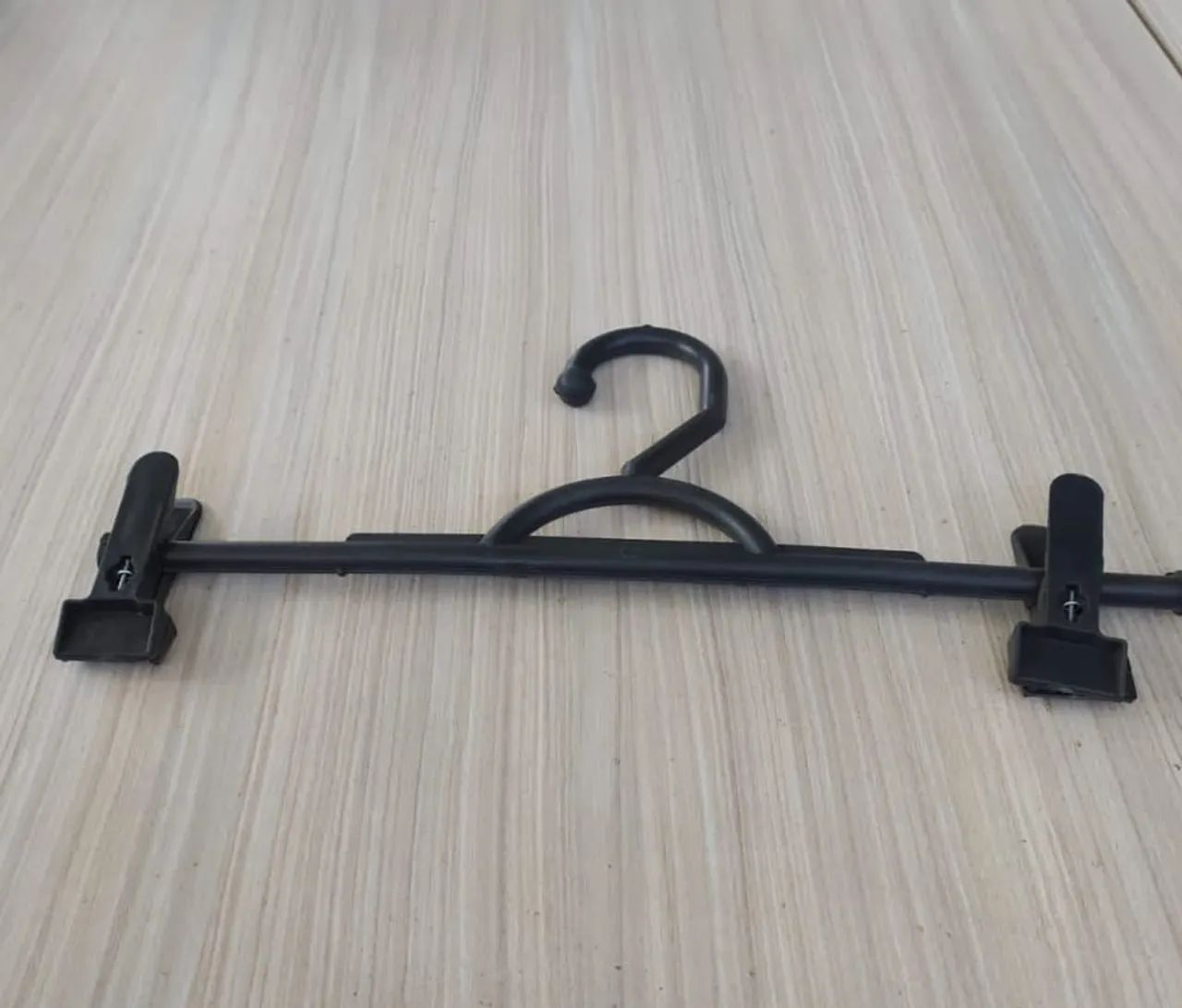 Cabide Infantil - Branco e Preto - Foto 2