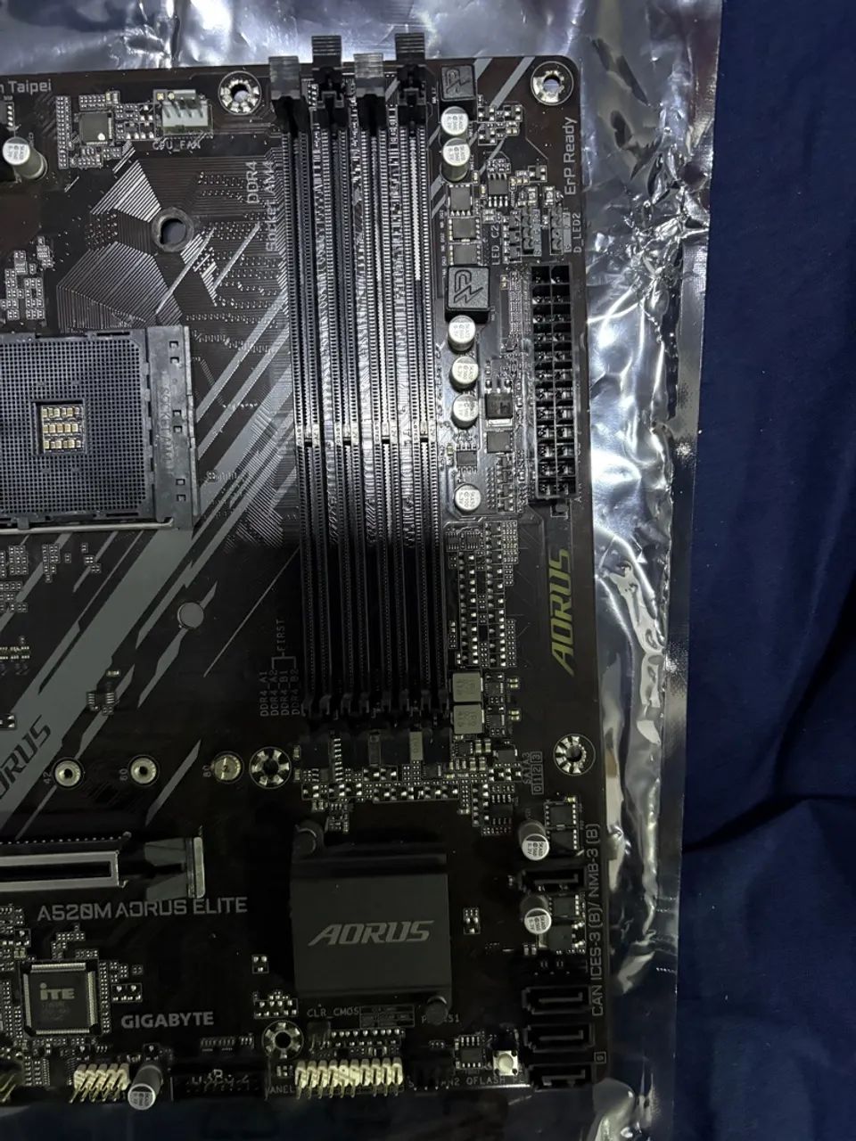 Gigabyte Aorus A520M Elite Pro MATX, Placa Mãe, Placa mae. - Foto 5
