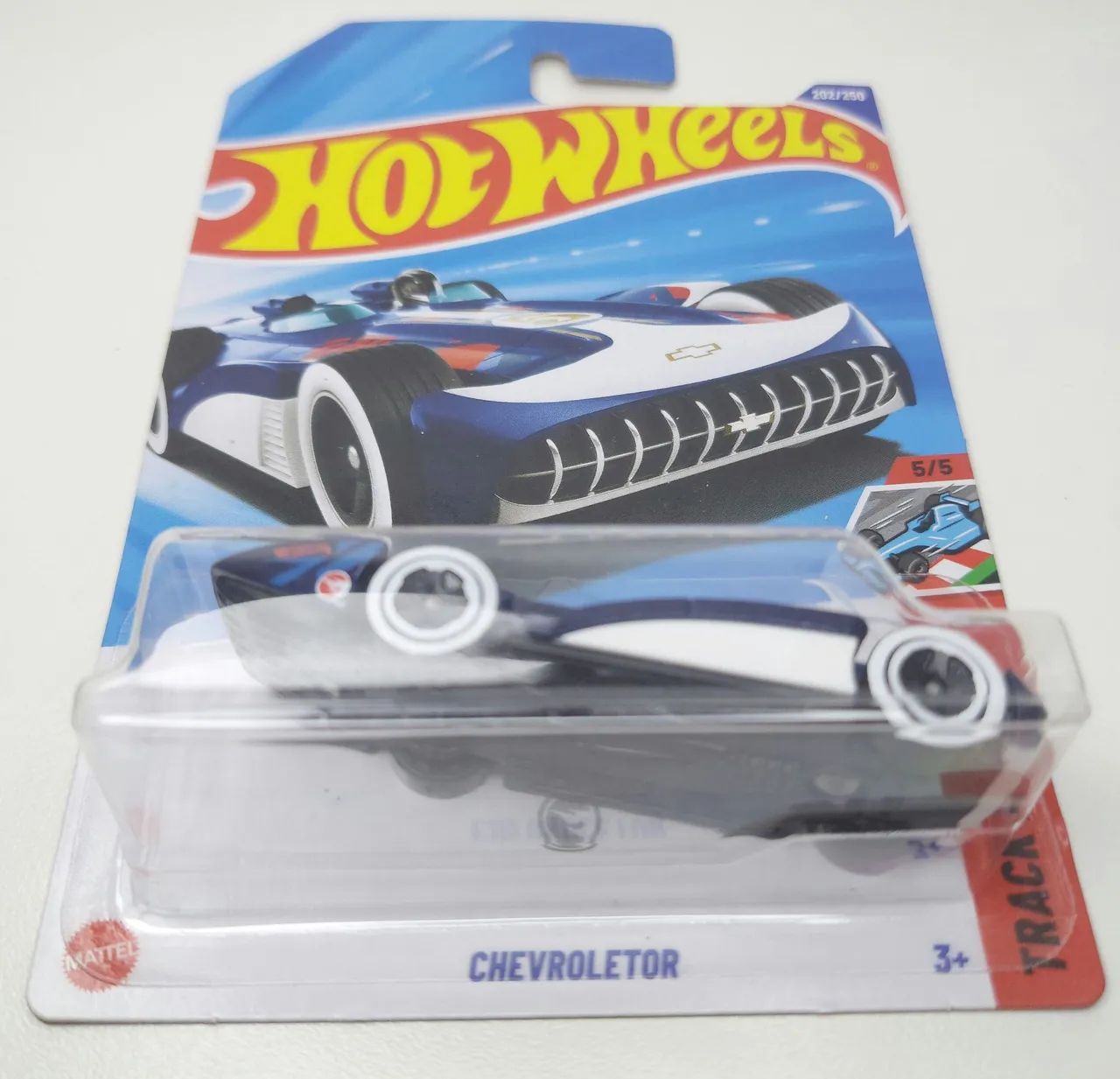 Lote com 5 Hot Wheels T-Hunt Variados - Foto 5