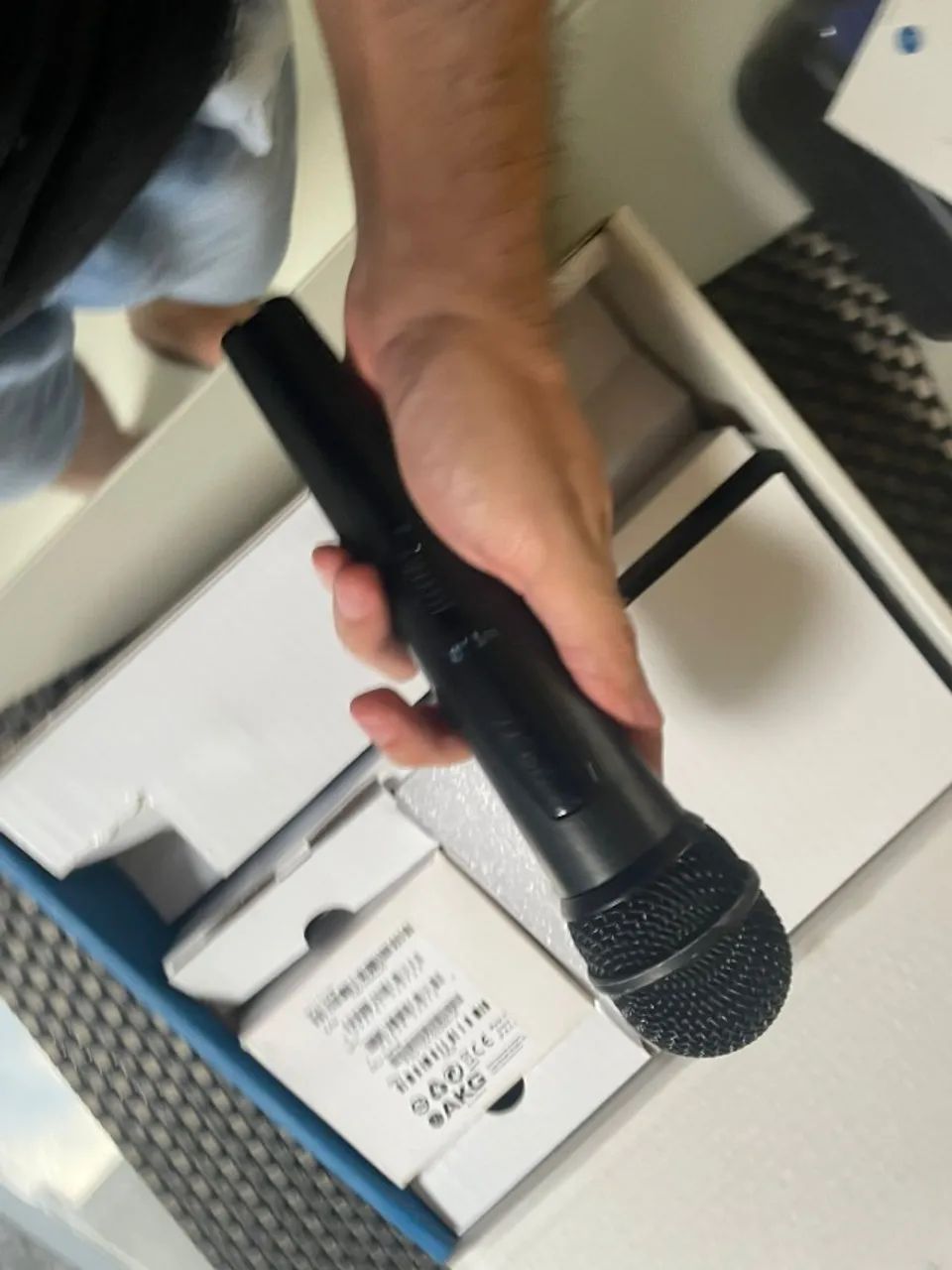 Microfone Vocal Wireless AKG by Harman - WMS40 Mini Vocal Set - Foto 3