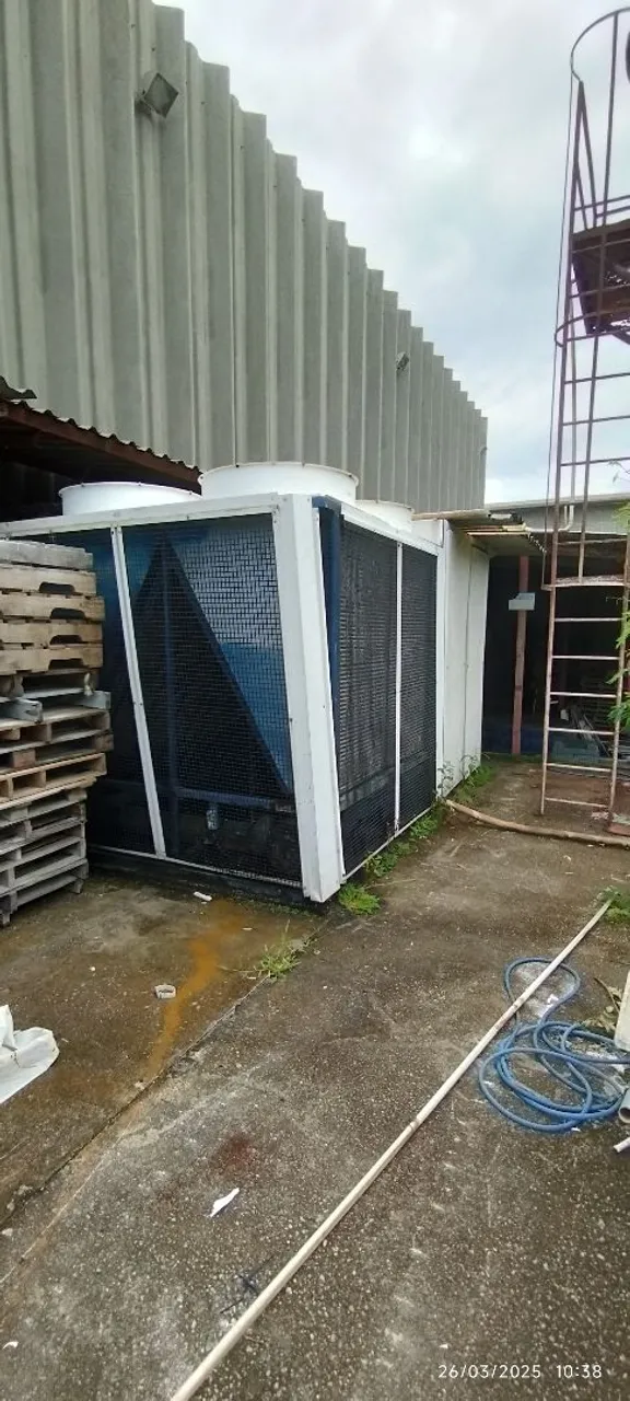 CHILLER - Resfriador de água industrial