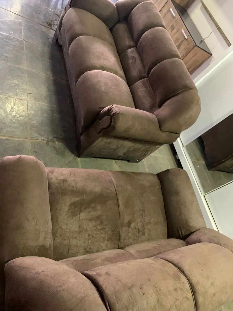 Sofá 2 e 3 Lugares NOVO 64962680849281124