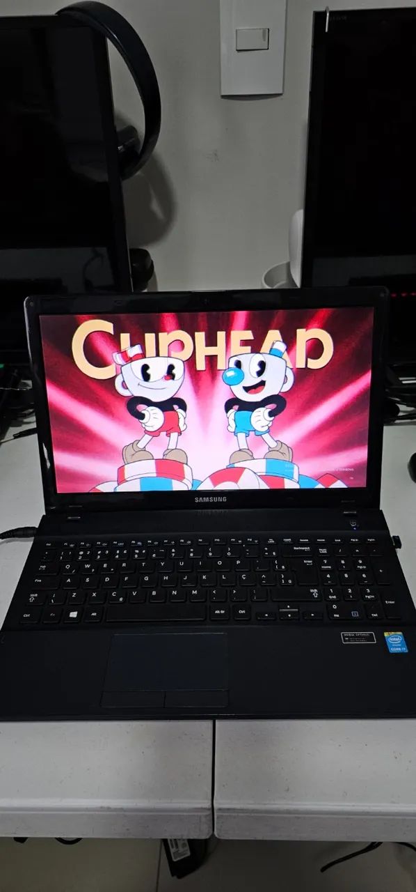 Samsung NP270E5J, C/ NVIDIA GeForce + Teclado, Mouse, HeadSet Gamer - Foto 3