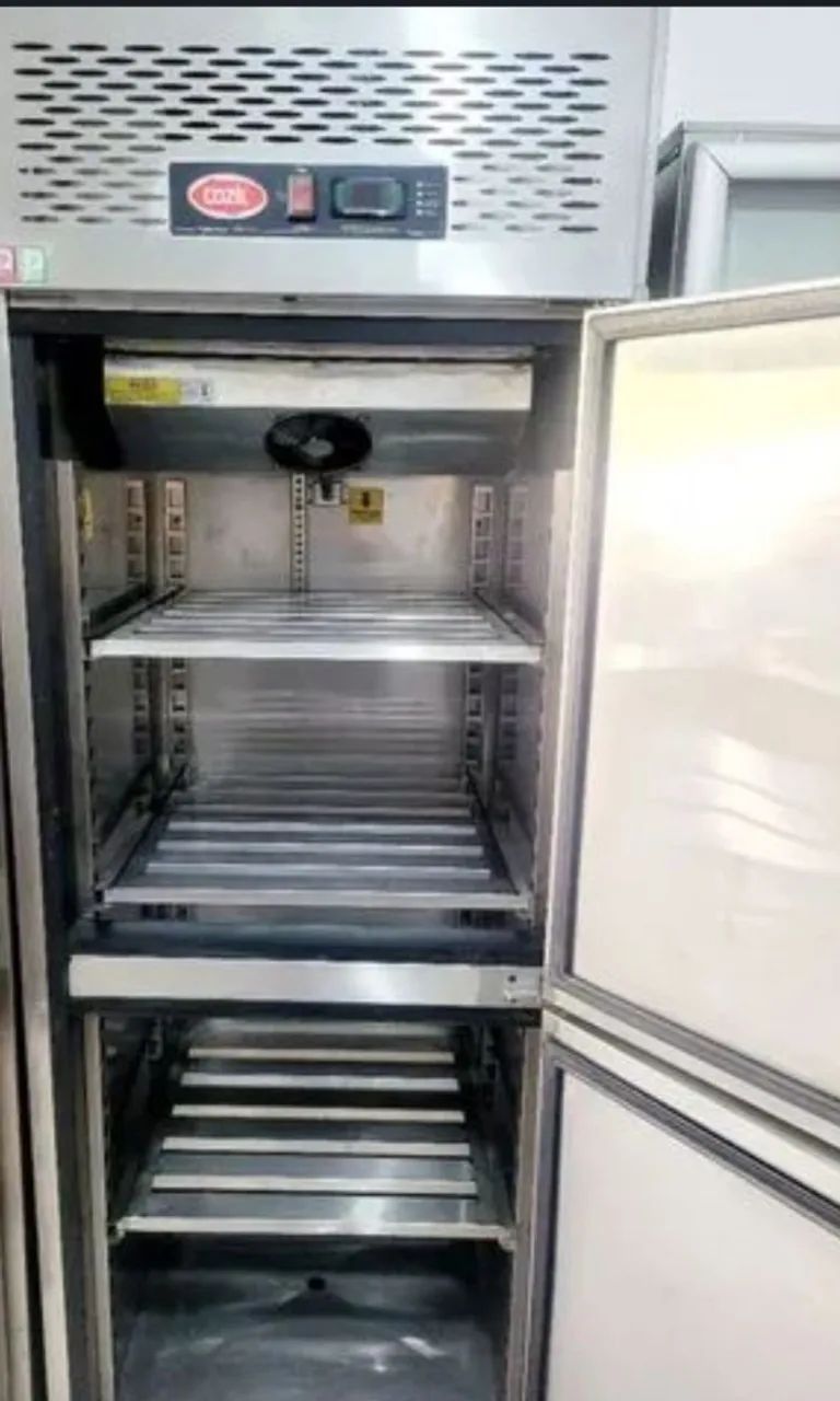Refrigerador Vertical COZIL para Comércio - Foto 2