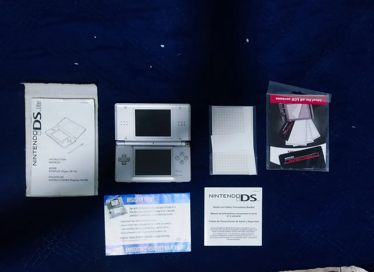 Nintendo DS Lite - Completo na Caixa