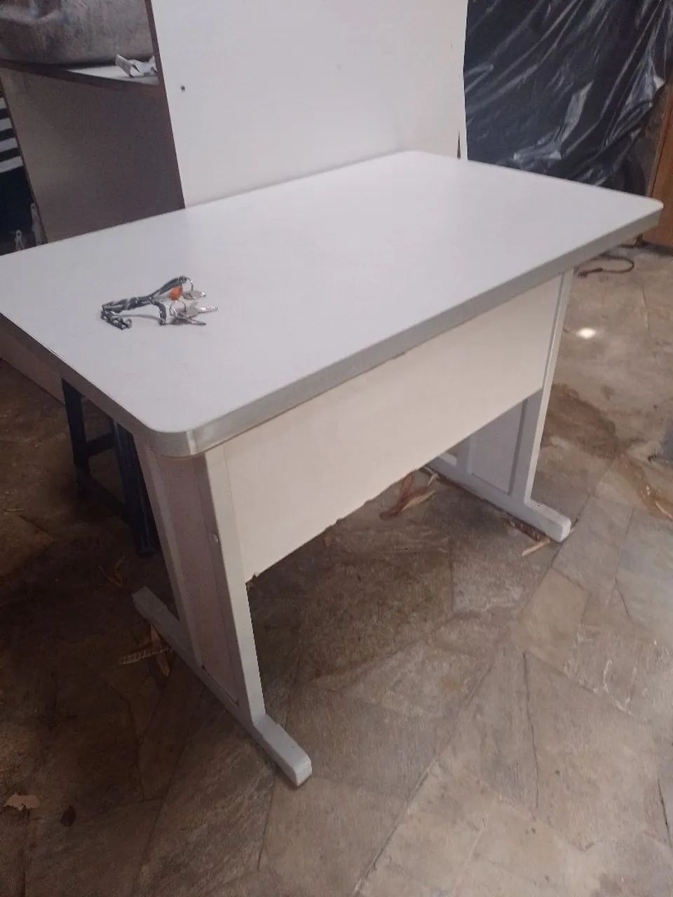 Mesa para computador64169216430595120