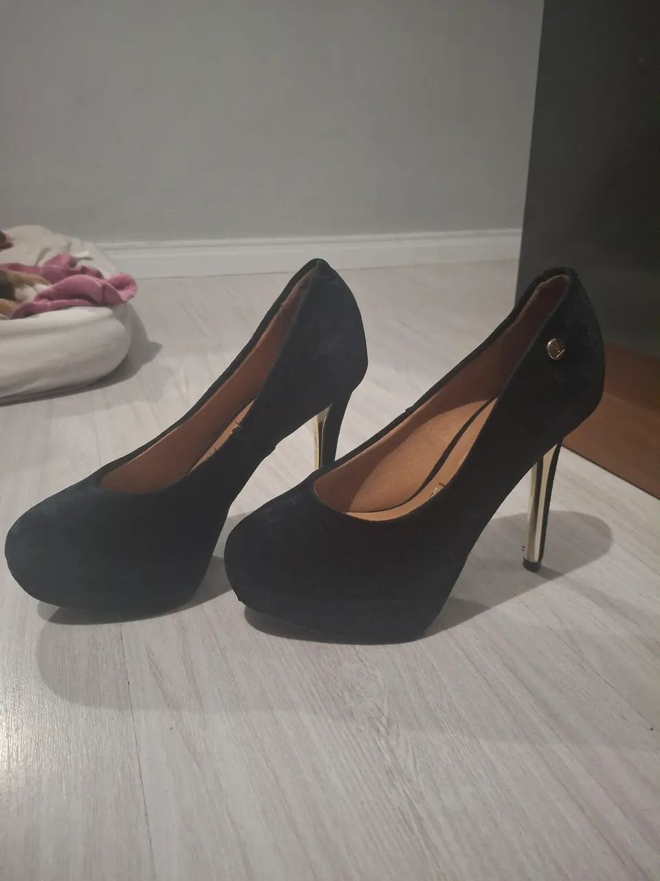 Sapatos de Salto Alto Preto