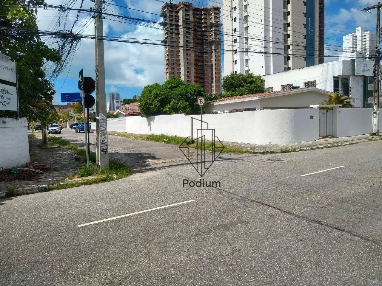 Excelente terreno na principal no Bairro dos Estados - TE0048