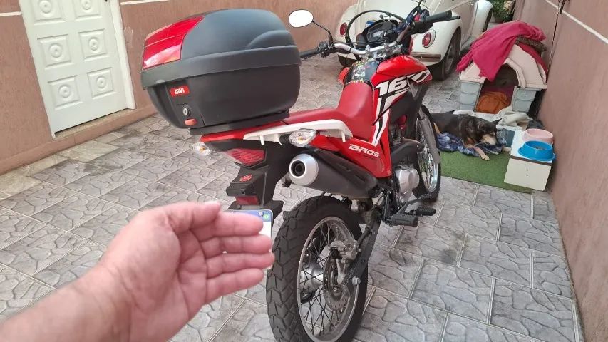 Bros 160 ano 2021 com cx para capacete -  suporte para celular - Particular - Foto 2