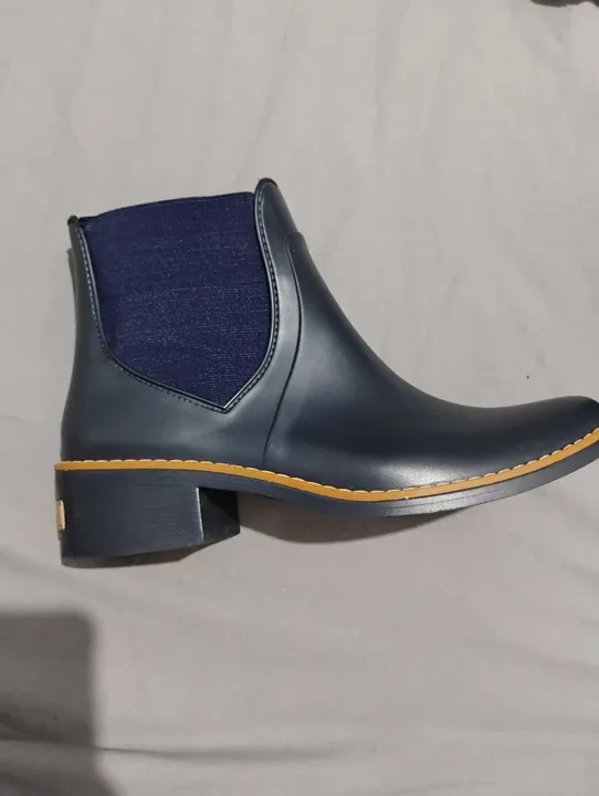 Bota Colcci Chelsea Azul