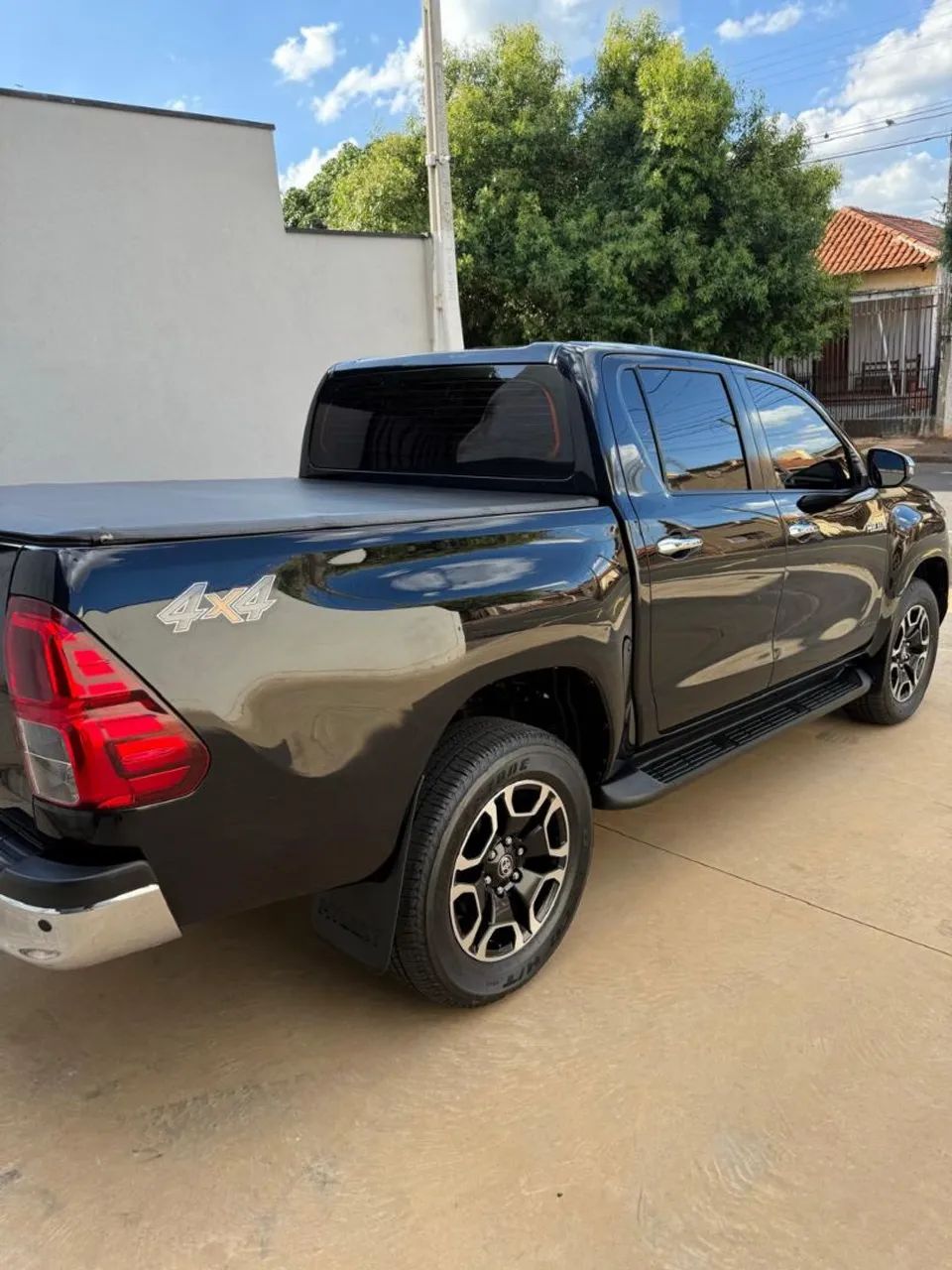 Hilux SRV 2021 motor novo 204 cavalos - Foto 4