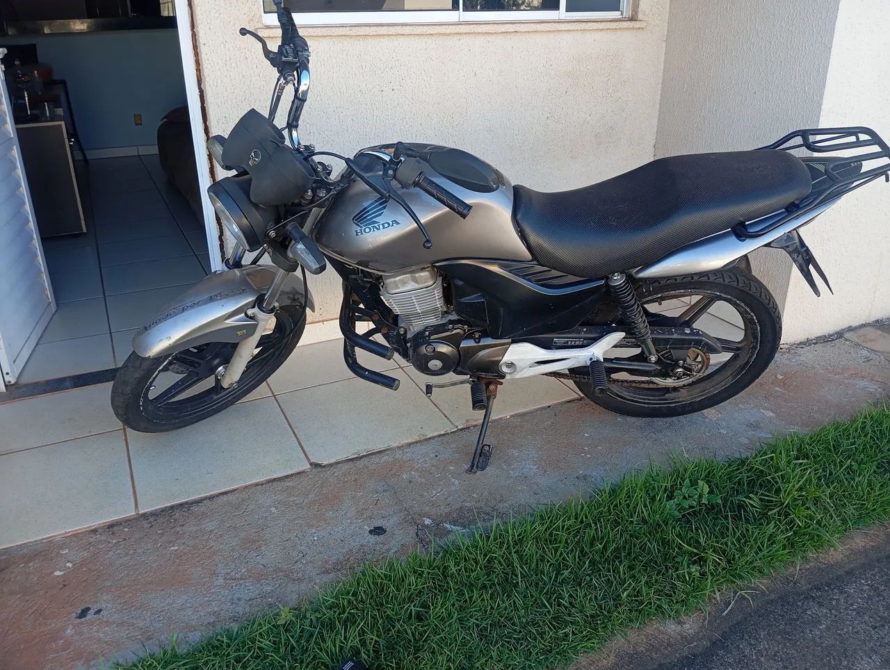 Fan 150 chamaaaa só 9.300 ZAP *