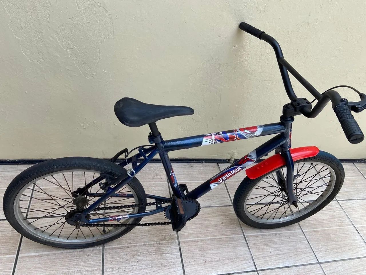 Bicicleta Infantil aro 20 - Homem Aranha  - Foto 2