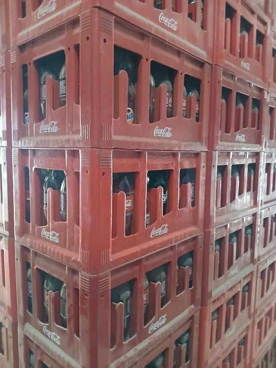 Caixas de coca cola ks290ml (engradados e vasilhames) - Foto 3