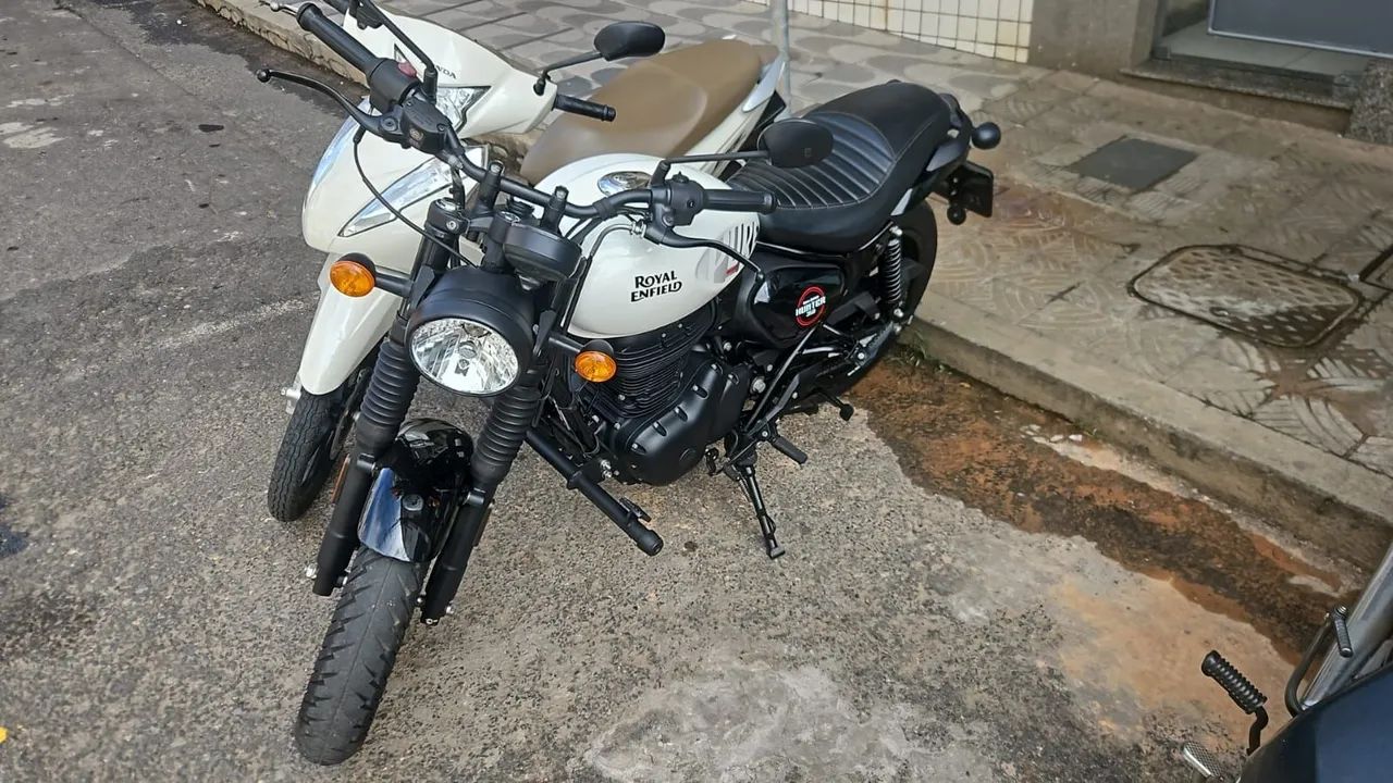 Hunter 350 