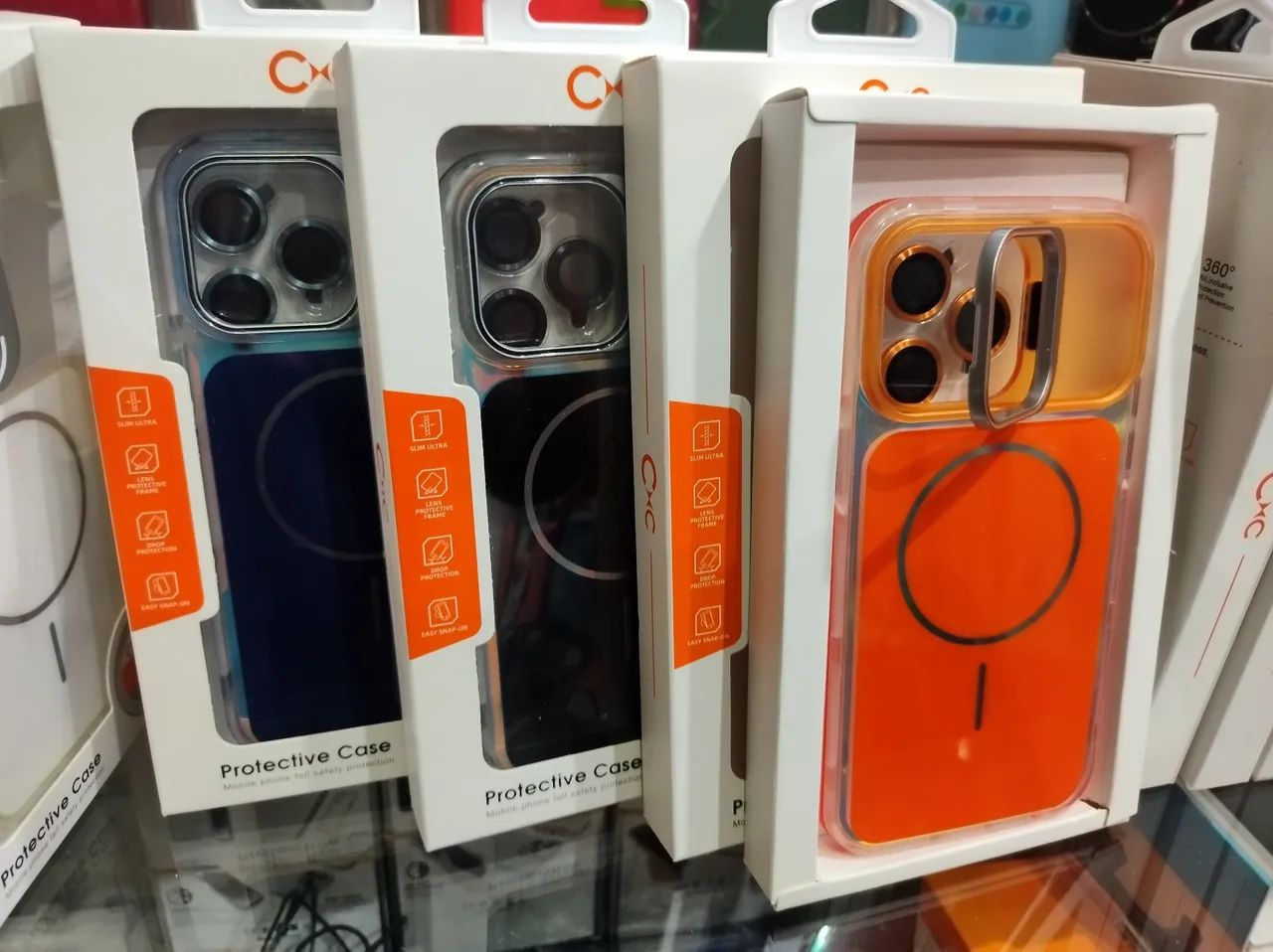 Case modelo Premium com película da câmera e magsafe  - Foto 3