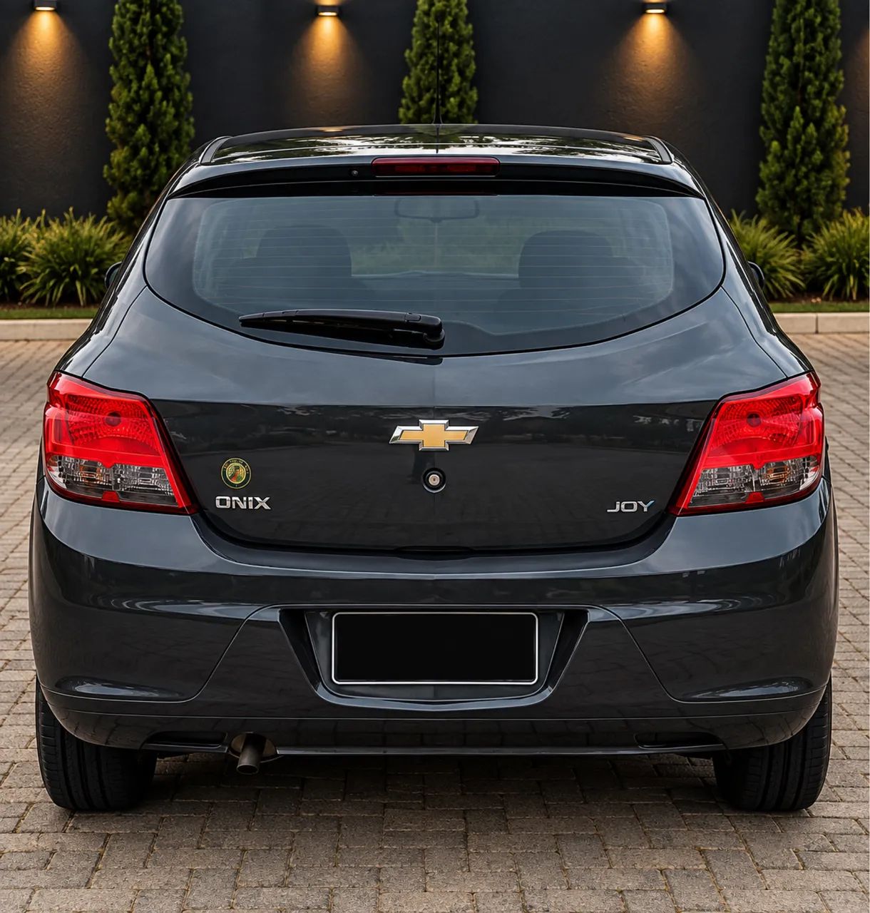 Chevrolet Onix JOY Hatch 1.0 8V Flex Mec. 4P 2019 - Foto 2