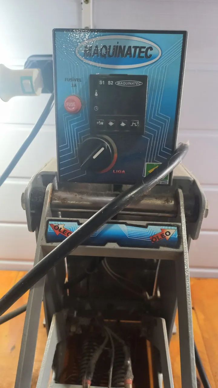 Prensa térmica Sublimação Máquinatec 35x40  - Foto 4