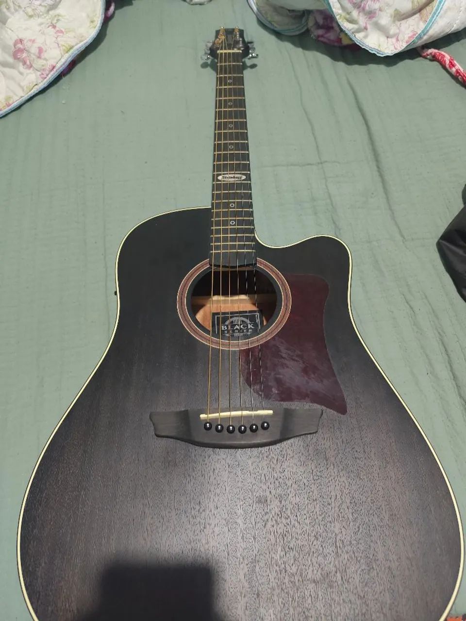 Vendo violão com acessórios  - Foto 5
