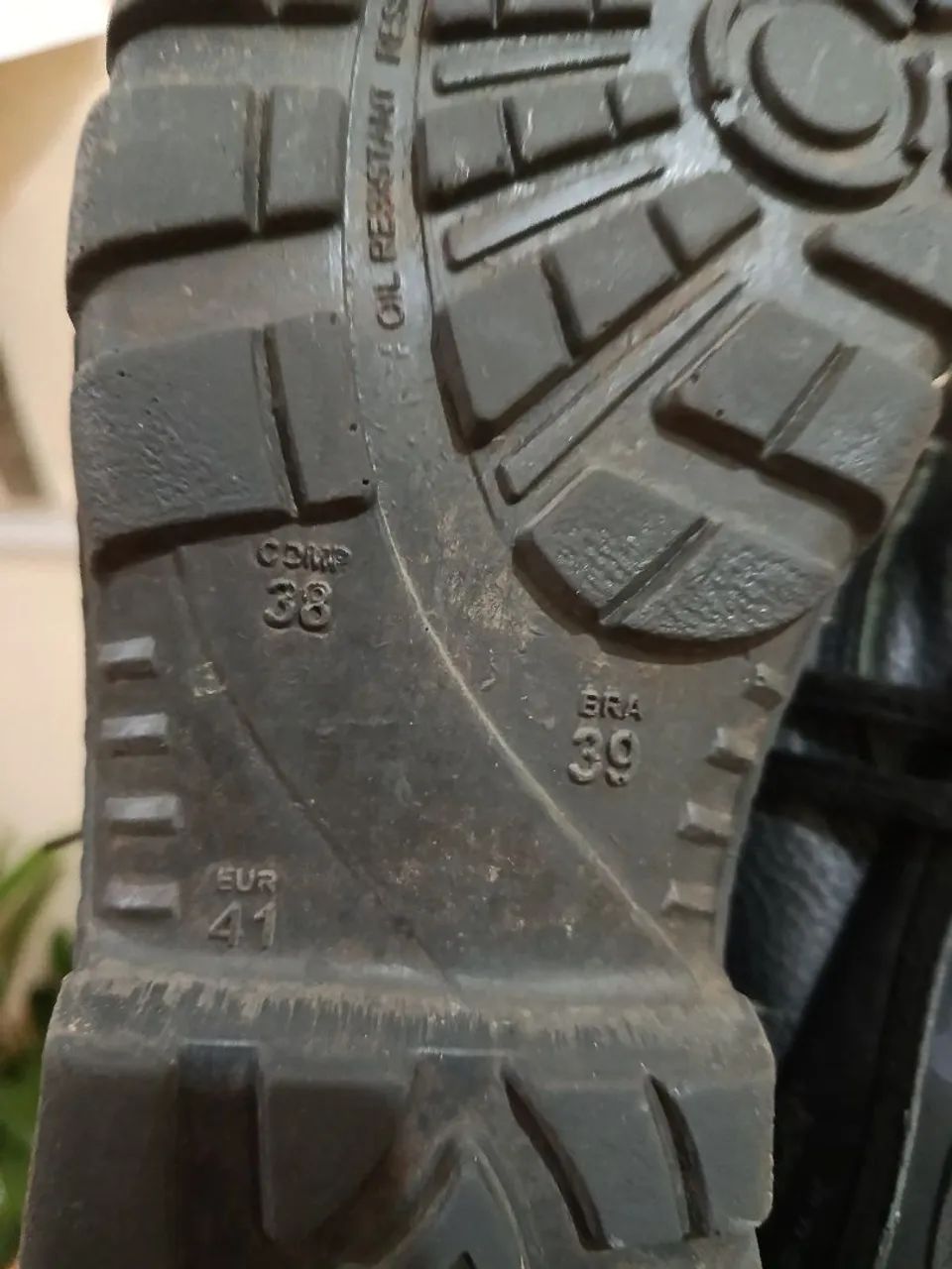 Bota industrial  - Foto 2
