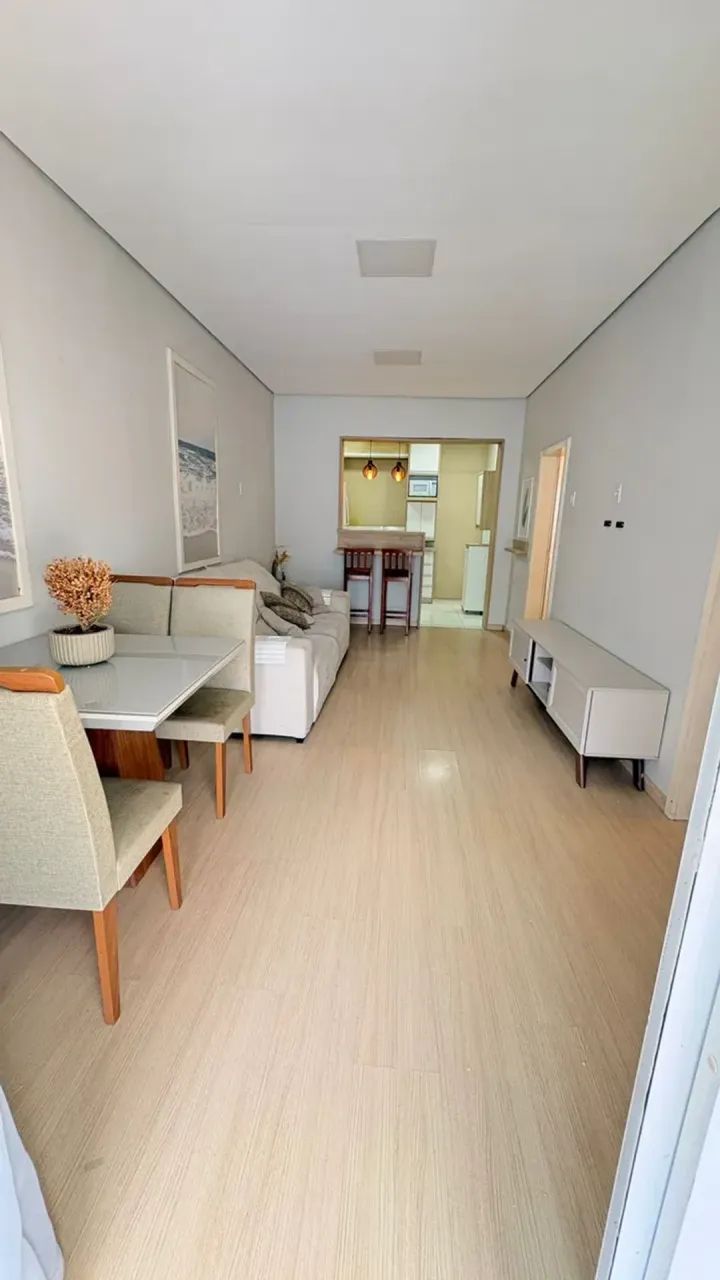 Casa Mobiliada para Locação no Estreito com 3 Quartos