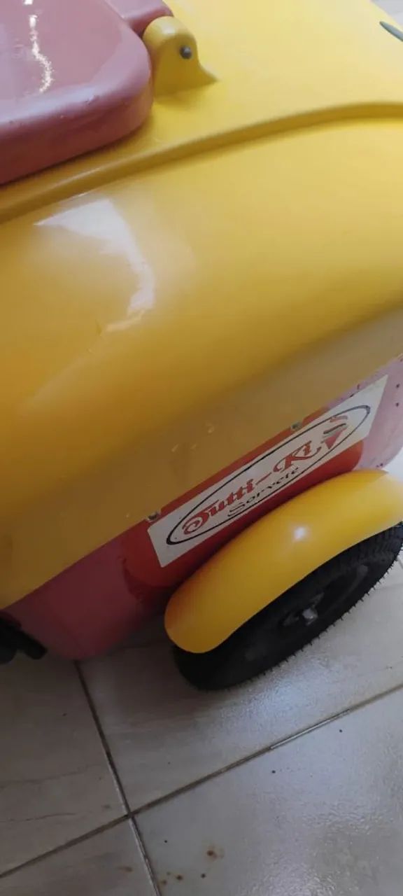 CARRINHO DE PICOLÉ COM GUARDA SOL - Foto 2