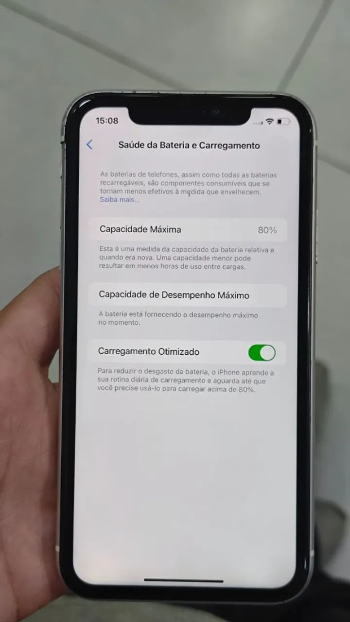 Iphone XR 64gb Branco (excelente estado) - Foto 2