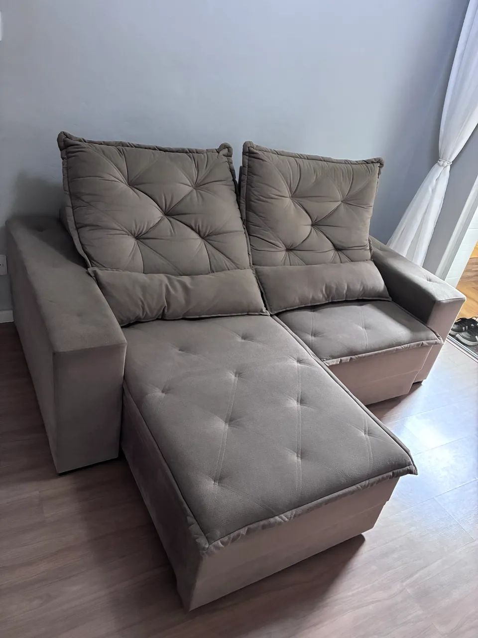 Sofá retrátil + Potronas