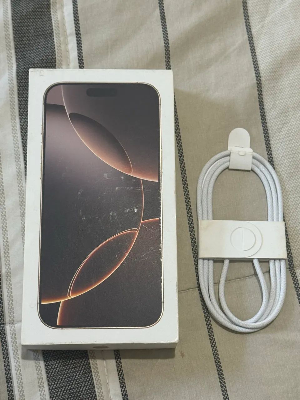 iPhone 16 pro max 256 usado Desert  - Foto 3