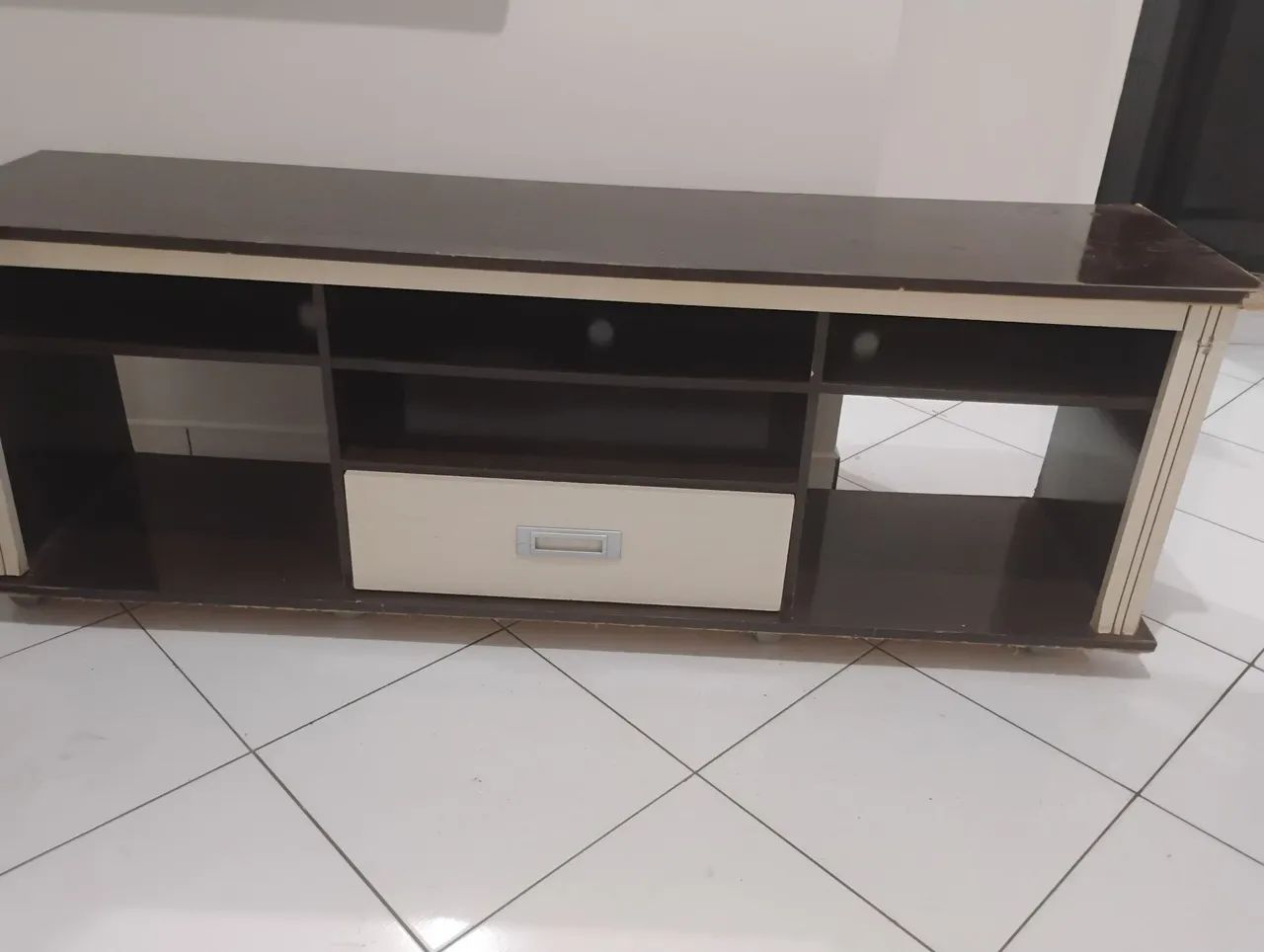 Vendo rack com gaveta e rodinhas