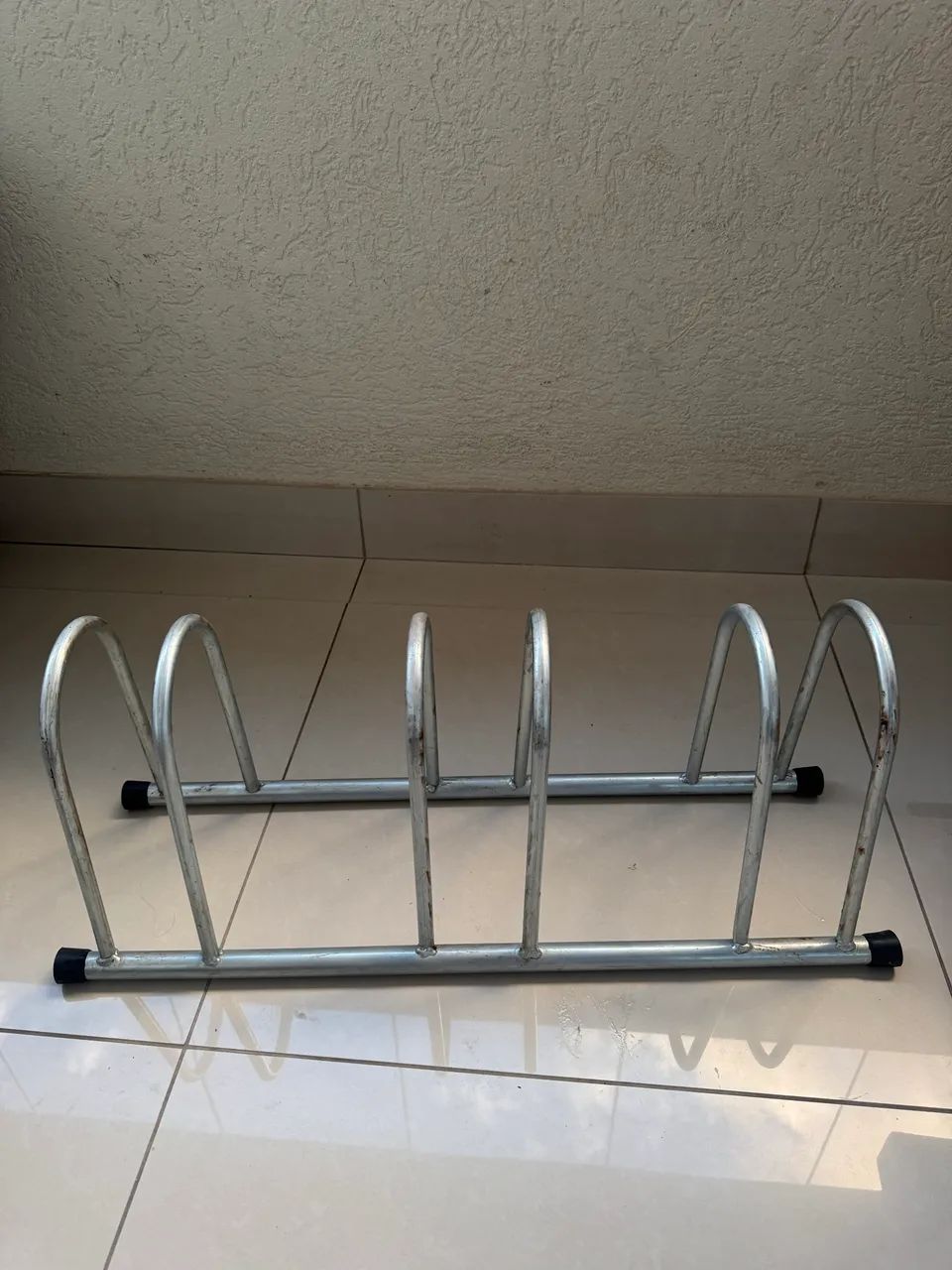 Bicicletário de chão