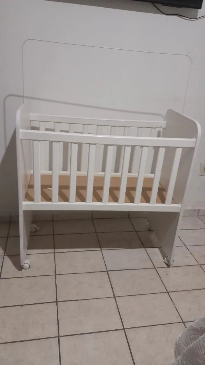 Vendo Mini Berço com colchão  - Foto 3