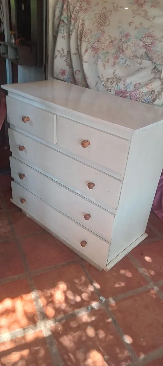 COMODA DE MADEIRA