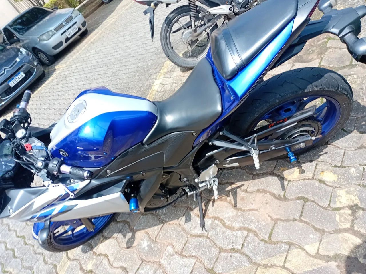 Yamaha R3  - Foto 3