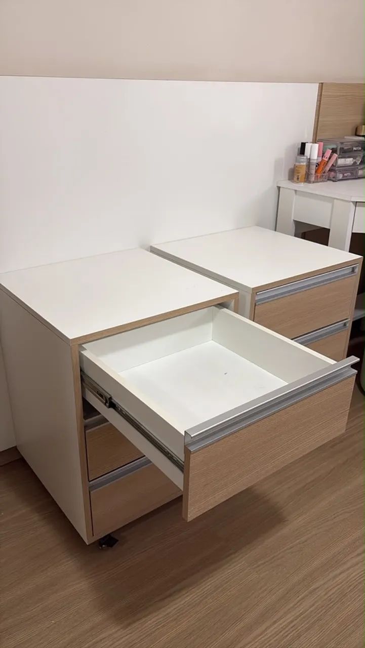 Mesa de cabeceira (criado mudo) - Foto 3