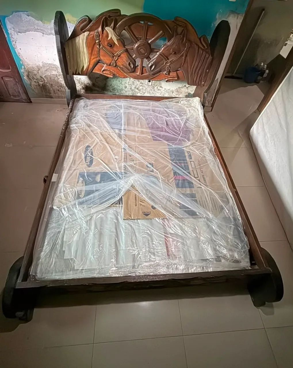 Base de Cama Artesanal Cavalo  - Foto 3