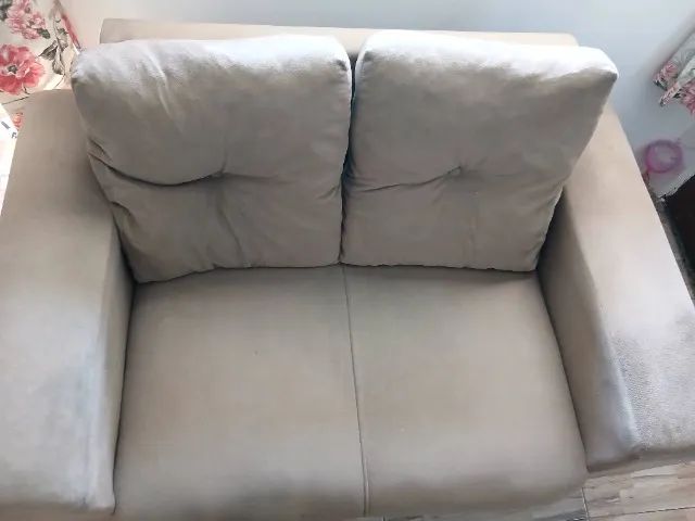 Sofá 2 Lugares Bege | Conservado | Pouco Uso - Foto 3