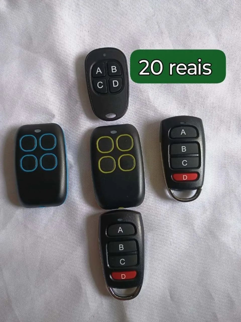 Controle De Portão Residencial Clonável 4 Botões 433mhz - Foto 4