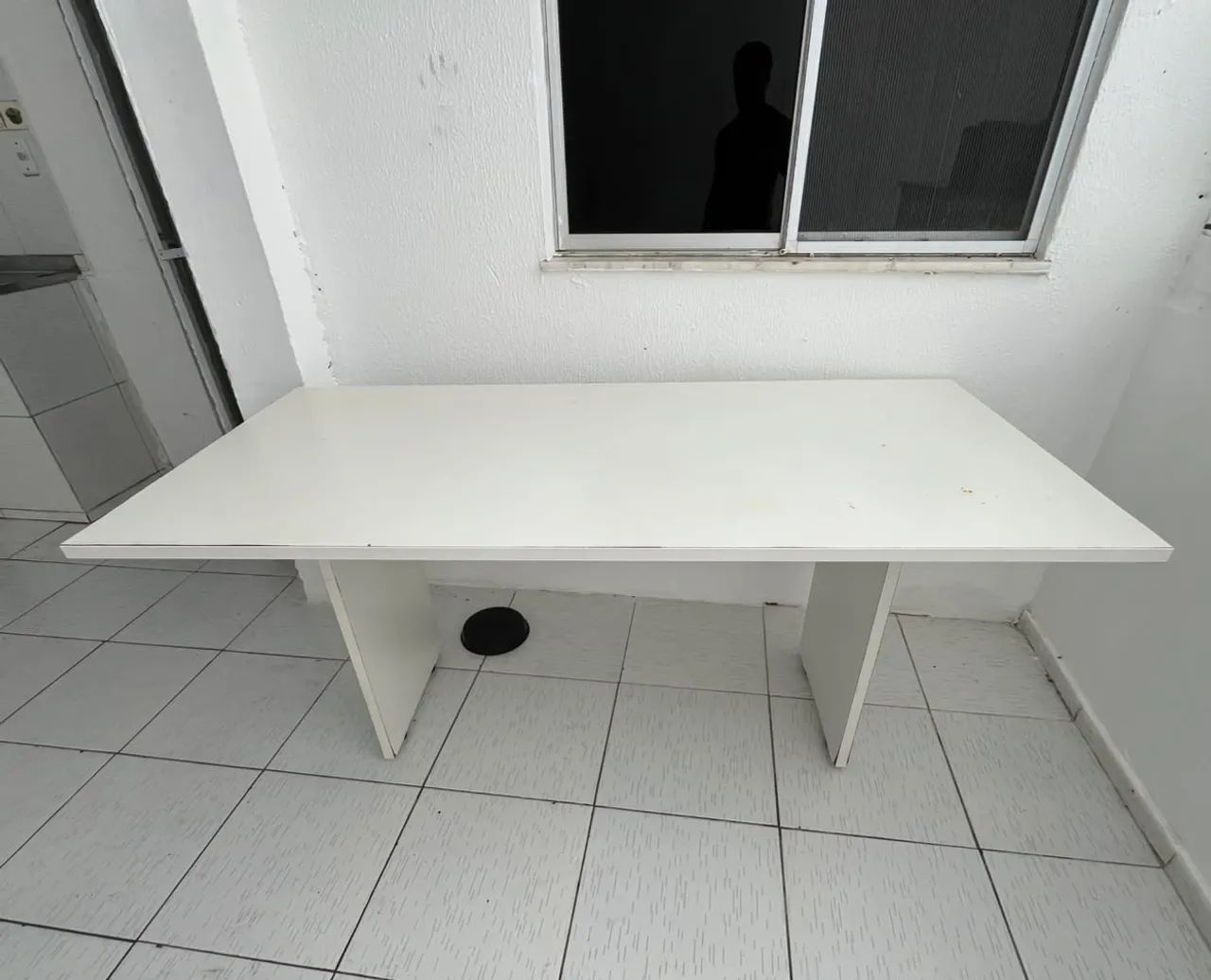 Mesa moderno e elegante