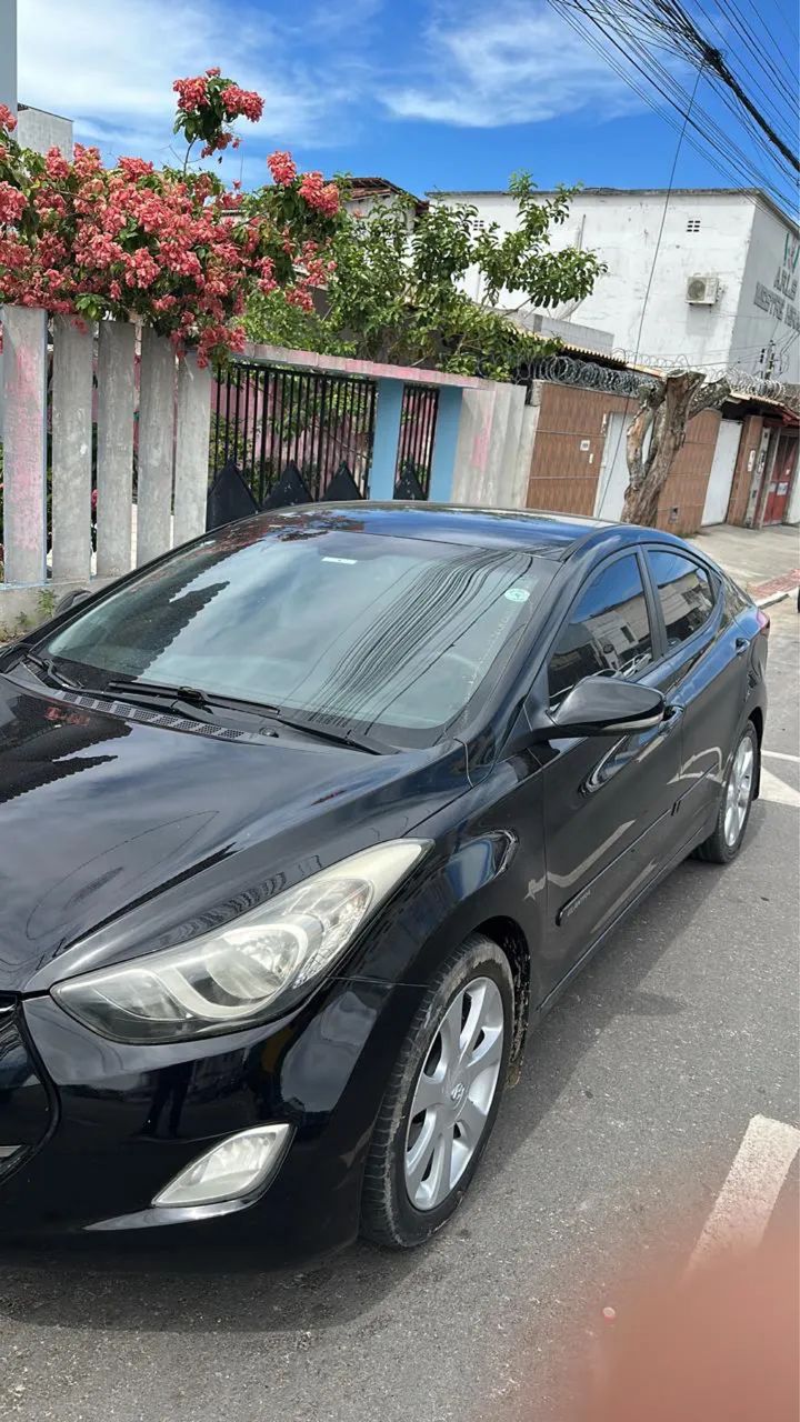 Hyundai Elantra 2013