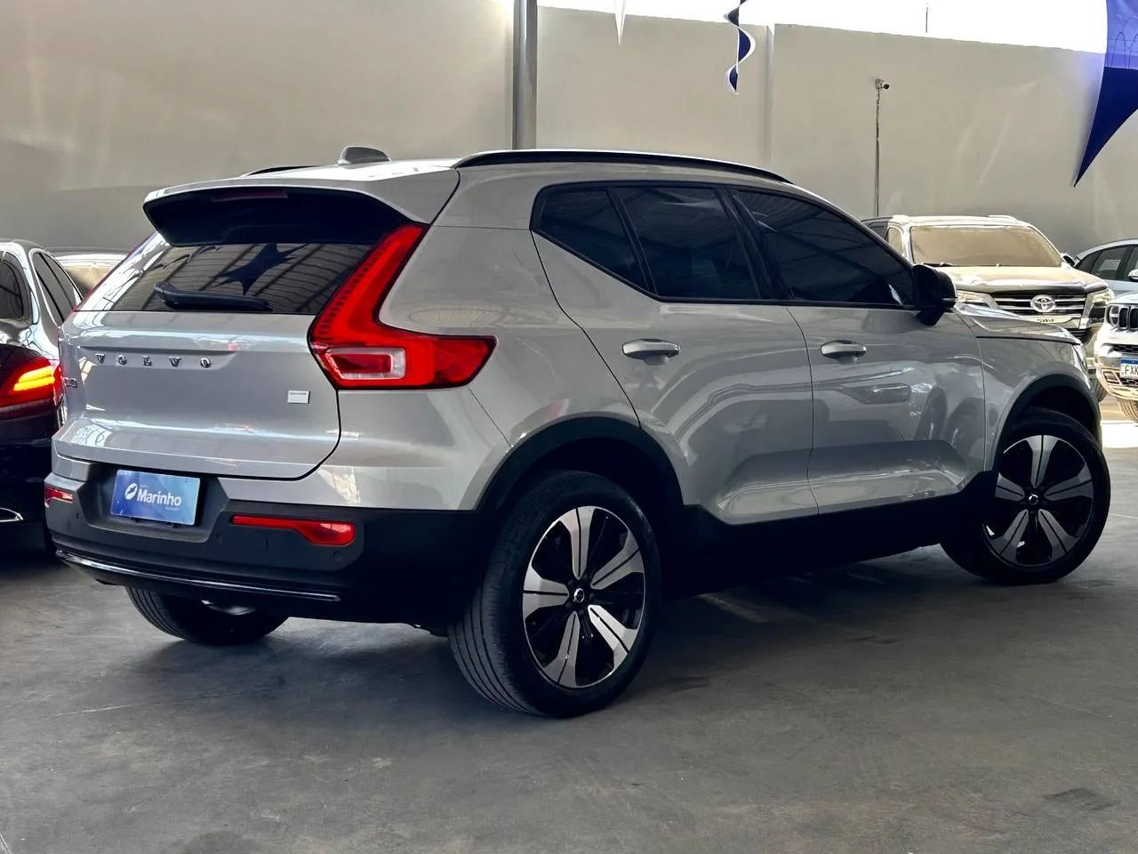 Volvo XC40 Recharge Plus (elétrico) 2023 - Foto 3