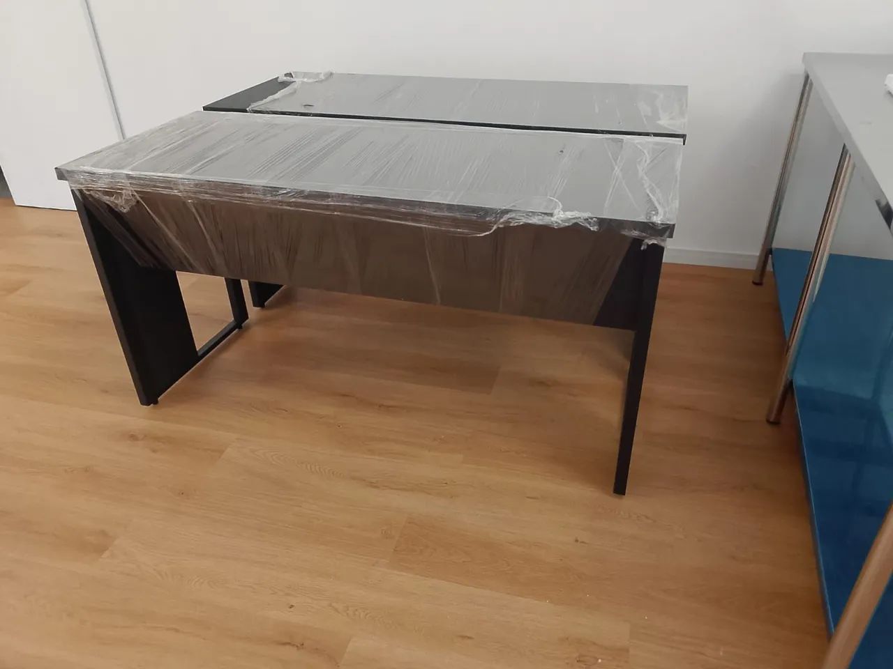 Black Office Desk429414357119815684