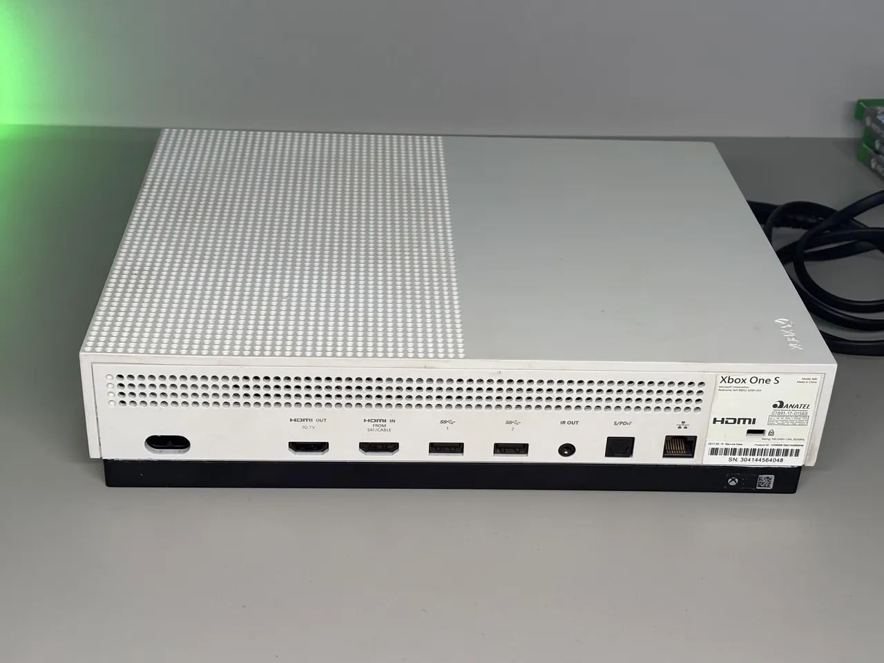 Xbox one s com 1.000 gb e jogos  - Foto 4