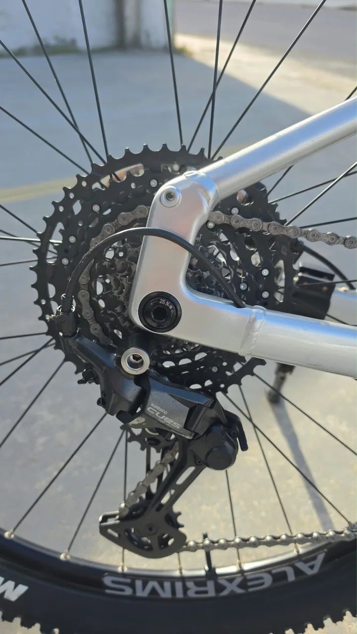 Bicicleta Elétrica Aro 29 OGGI Big Wheel 8.2 - Foto 4