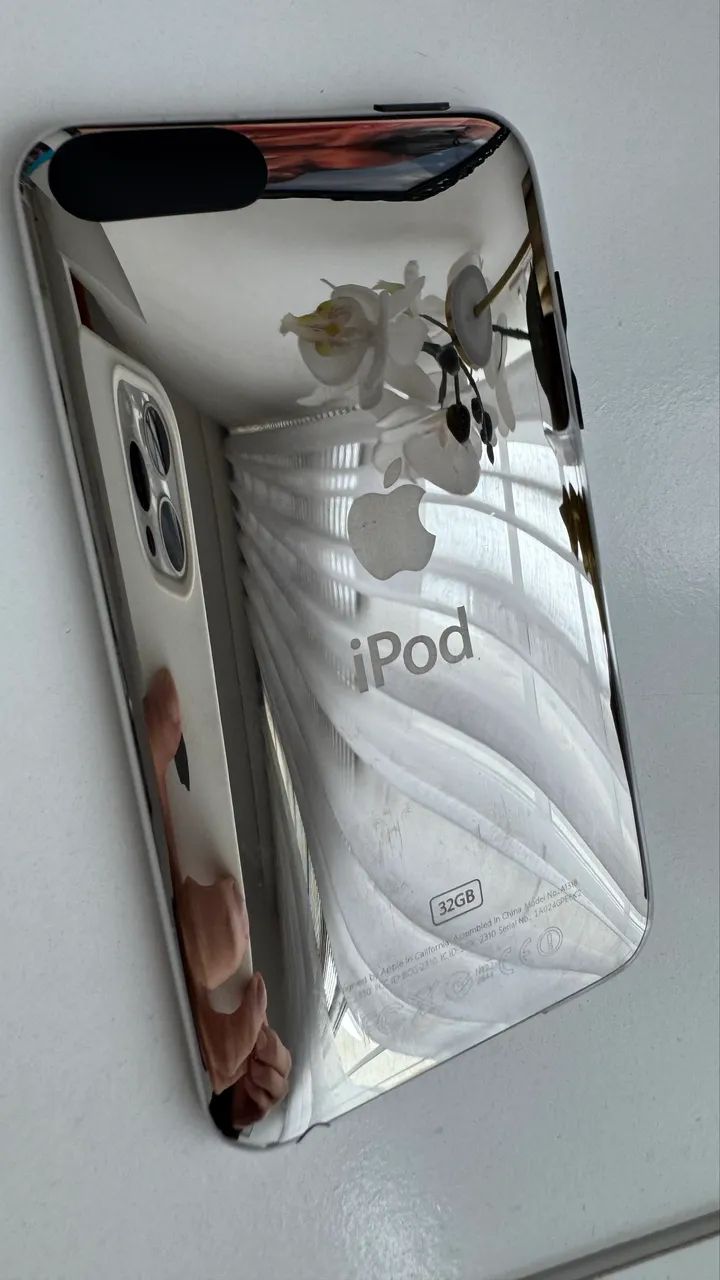 iPod Touch 3G Apple 32GB - Perfeito Estado + Acessórios - Foto 3