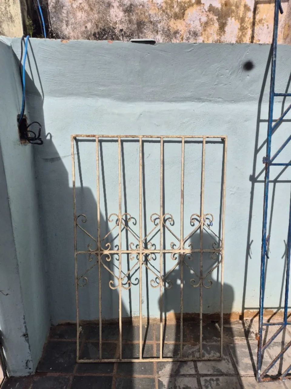 Grades e janelas de ferro usadas - Foto 2