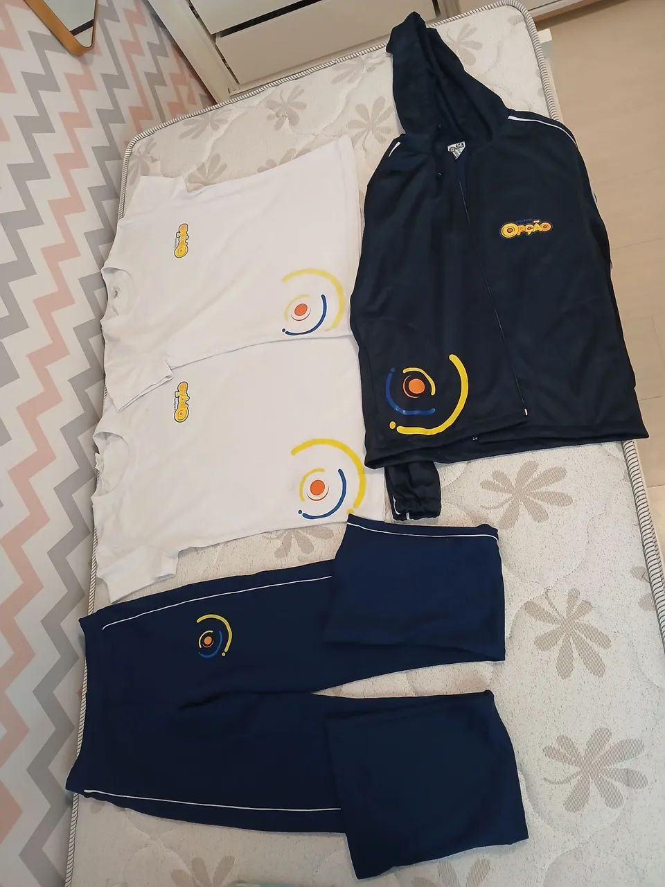 Uniformes colégio Opção 